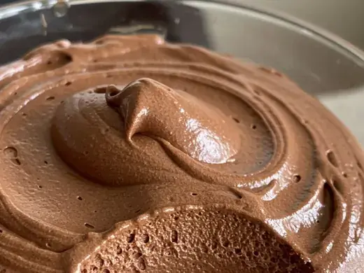 Mousse de abacate com cacau